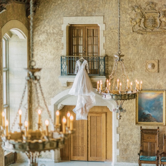 Sottero and Midgley Zander Gown and Cathedral Veil - Picture 5 of 5